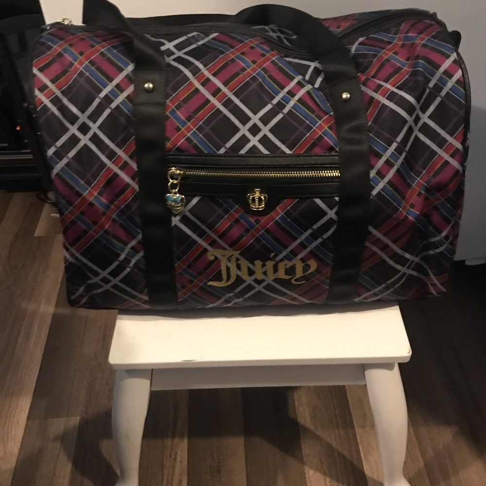 Traveling bag